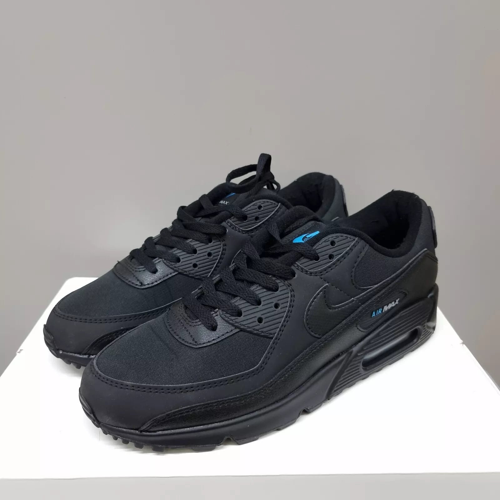 Nike Air Max 90 "Laser Blue" (DC4116 002) – Black/Blue Trainers